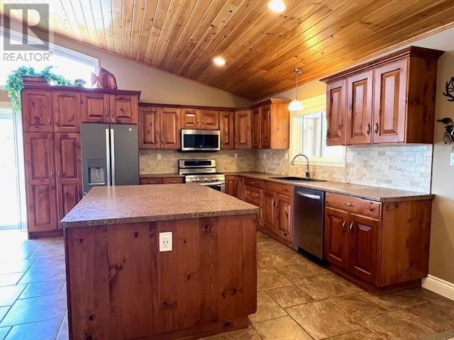 2665 Hartley Bay Road - 8