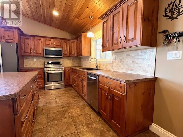 2665 Hartley Bay Road - 9