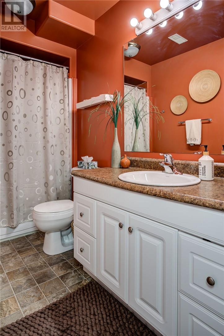 3068 Brunet Crescent, Val Caron, Ontario, P3N1E6 — Photo 23