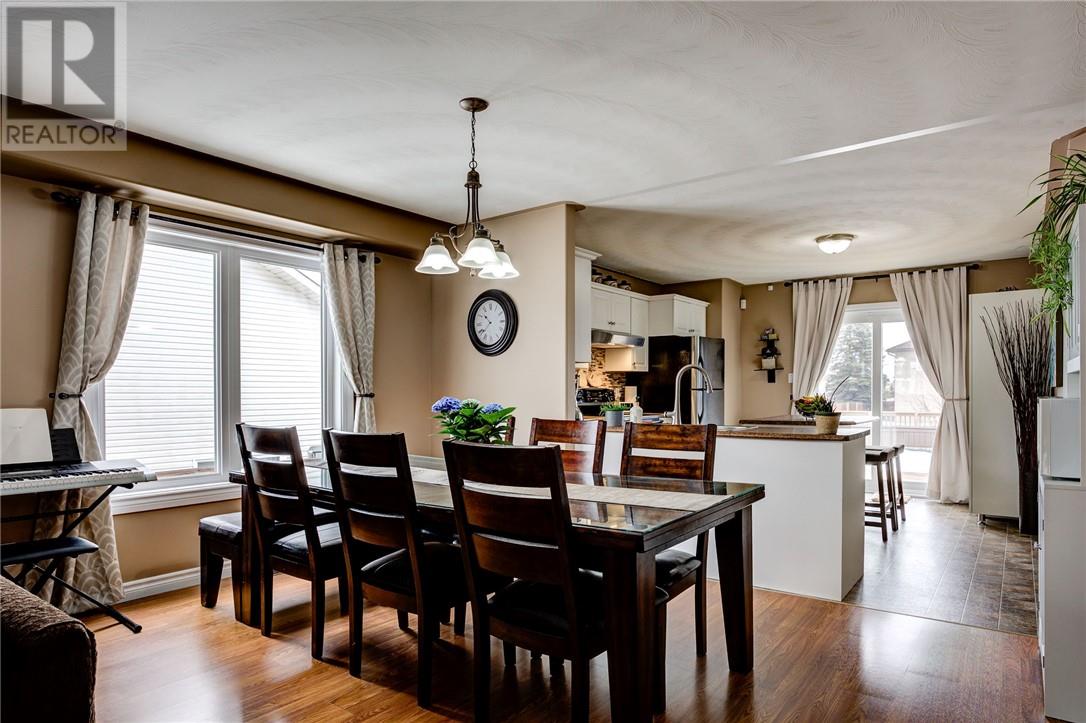 3068 Brunet Crescent, Val Caron, Ontario, P3N1E6 — Photo 8