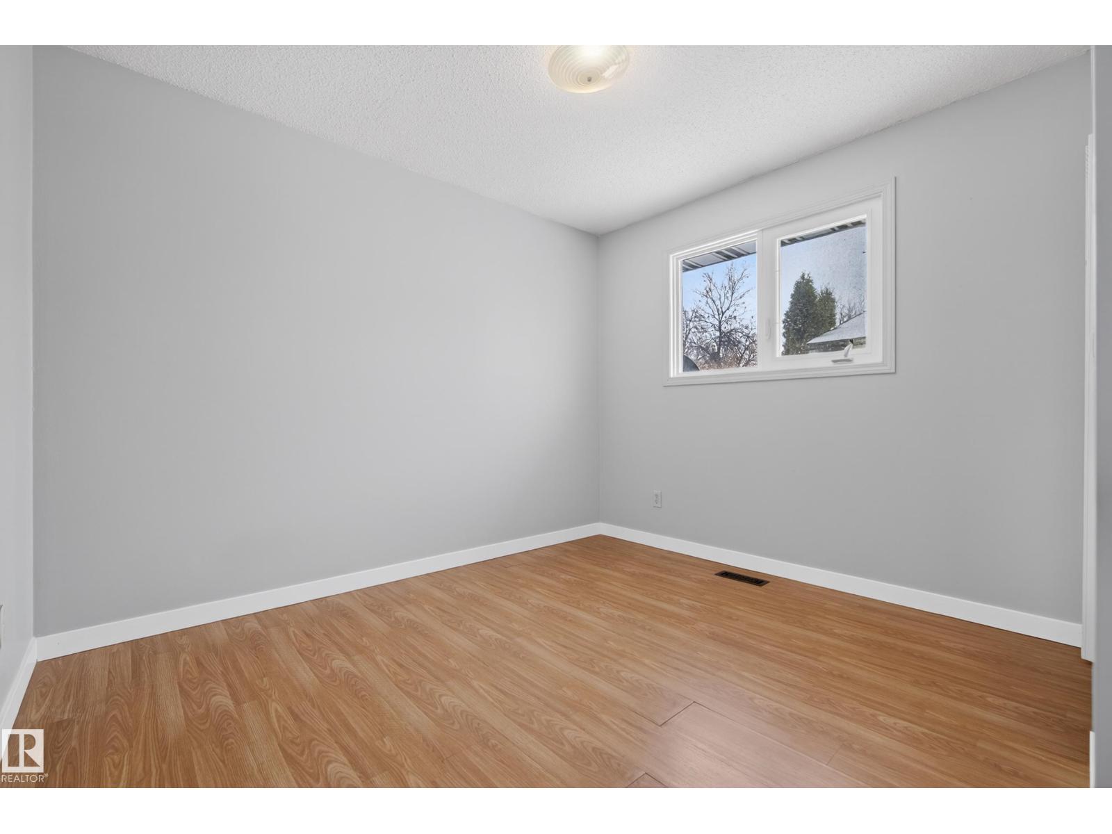 9017 94 AV, Fort Saskatchewan