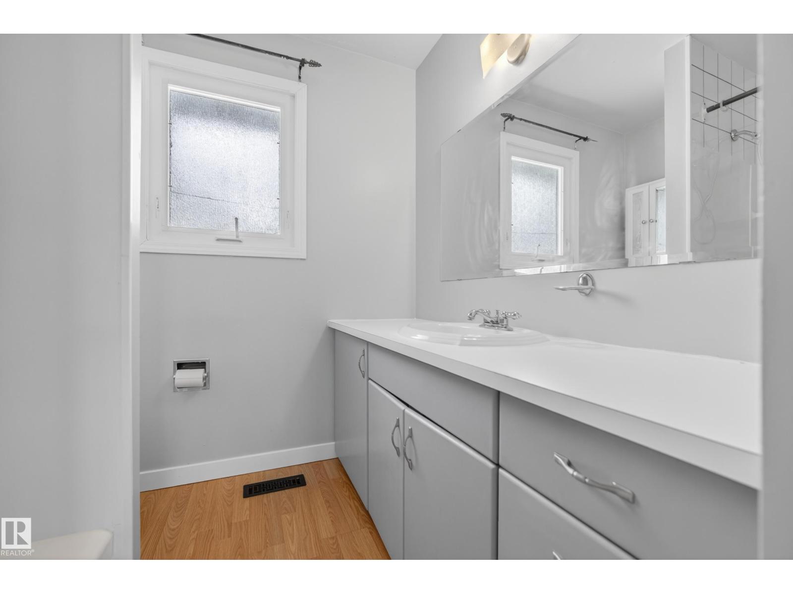 9017 94 AV, Fort Saskatchewan