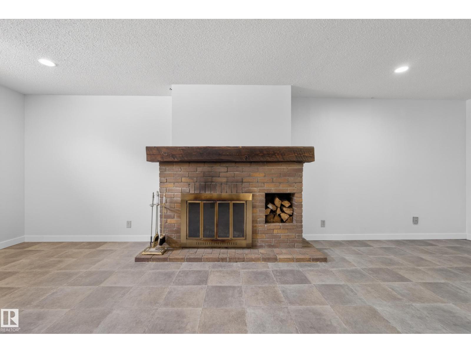 9017 94 AV, Fort Saskatchewan