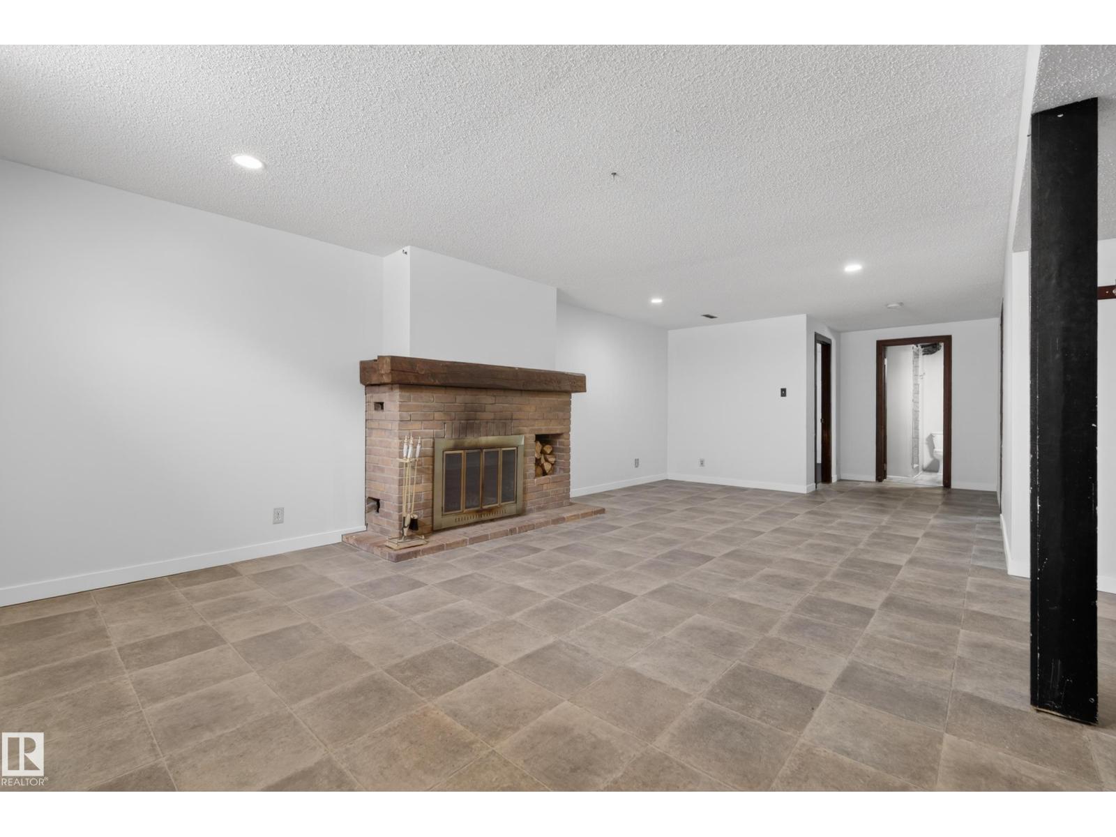 9017 94 AV, Fort Saskatchewan