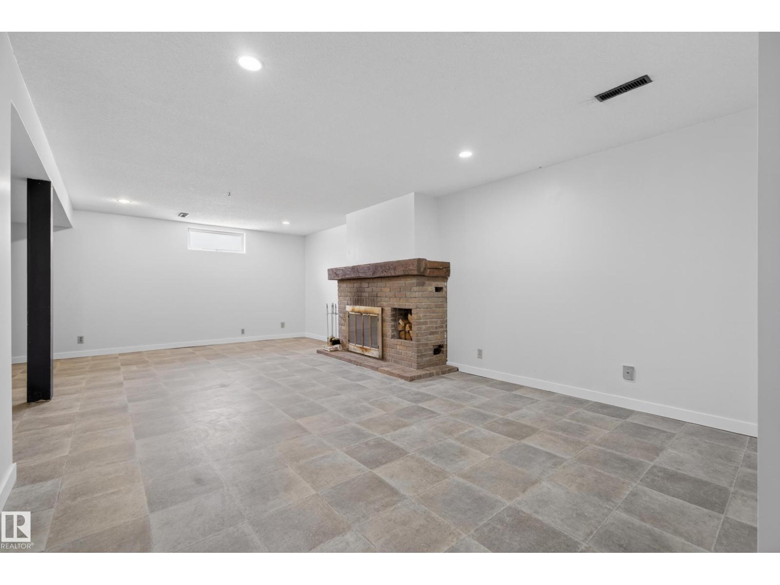 9017 94 AV, Fort Saskatchewan