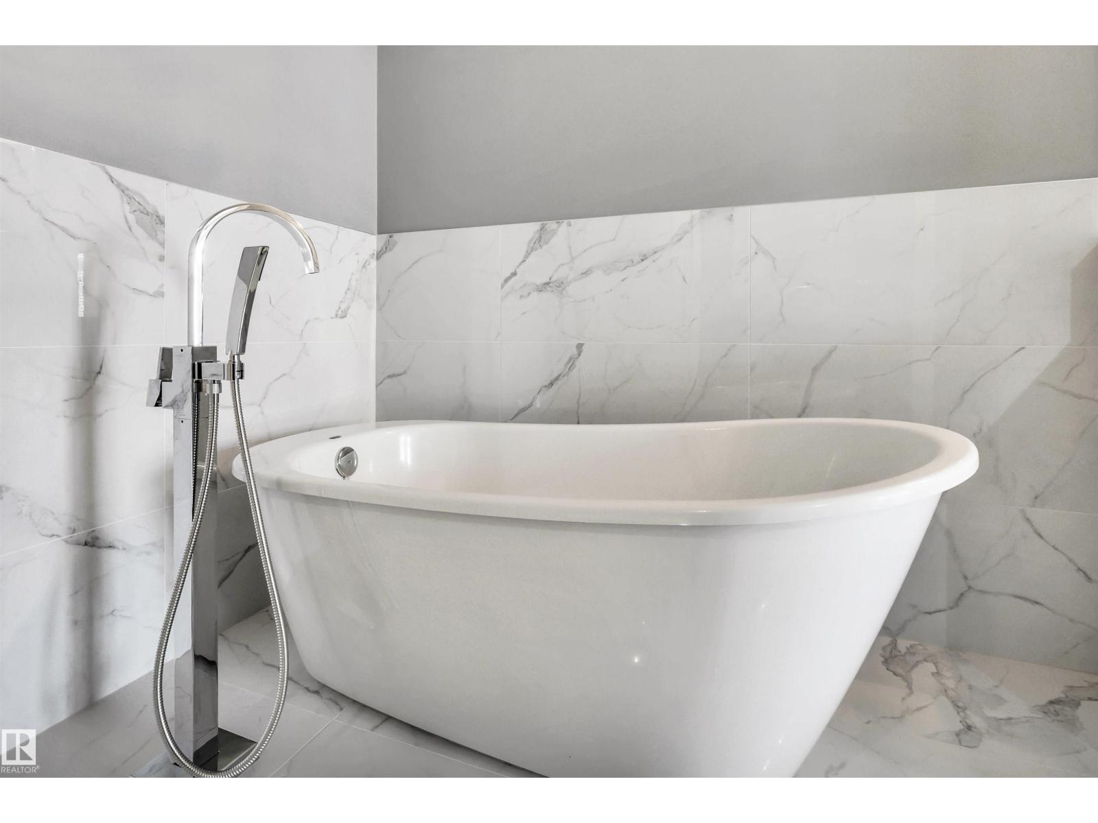 #3 61 LAFLEUR DR, St. Albert