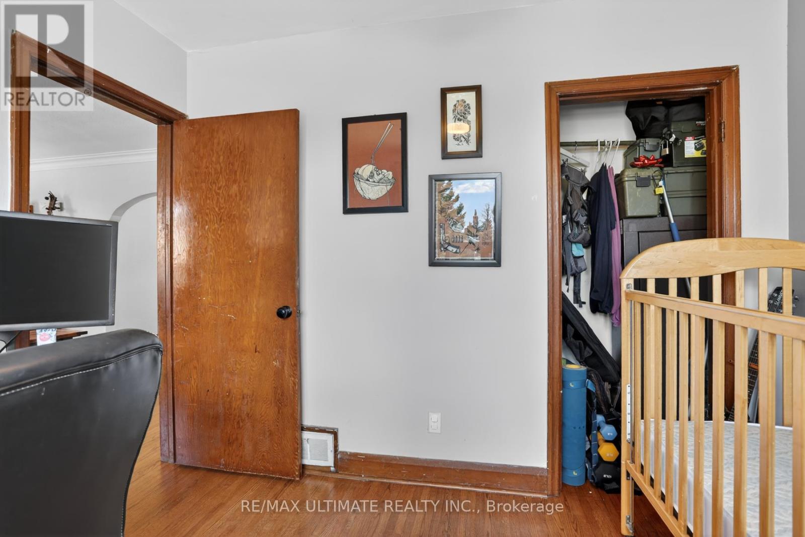 37 BEXHILL AVENUE - 11