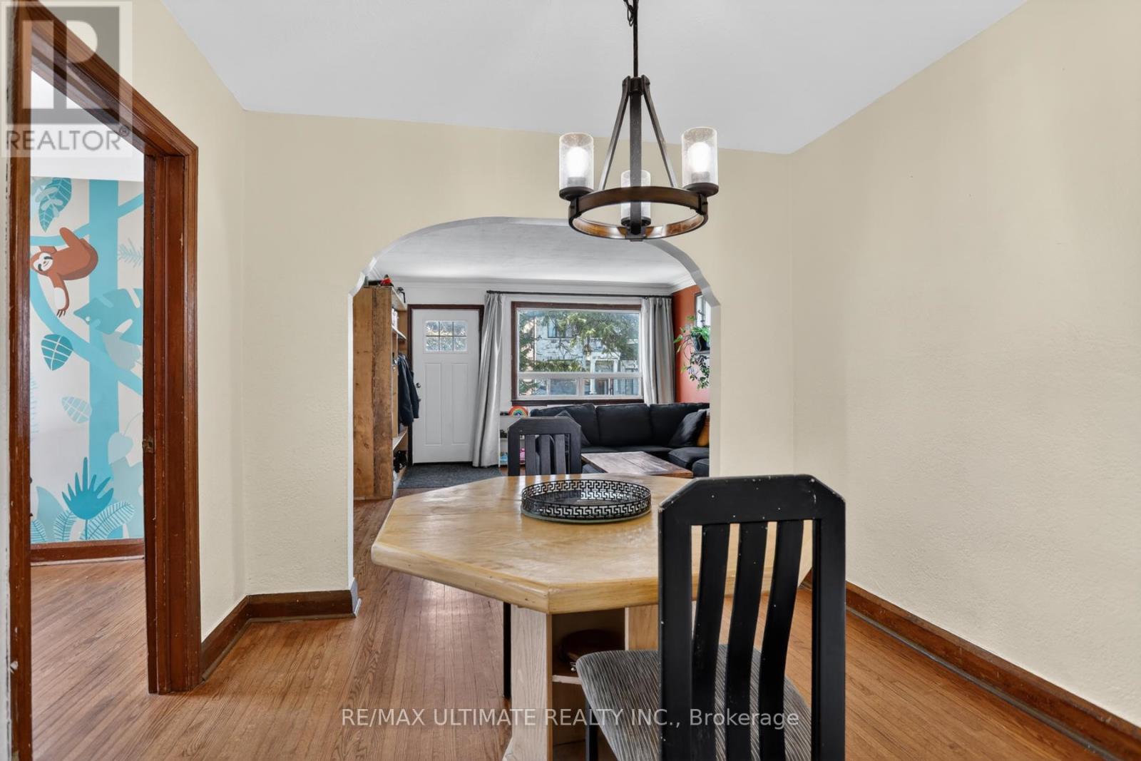 37 BEXHILL AVENUE - 15
