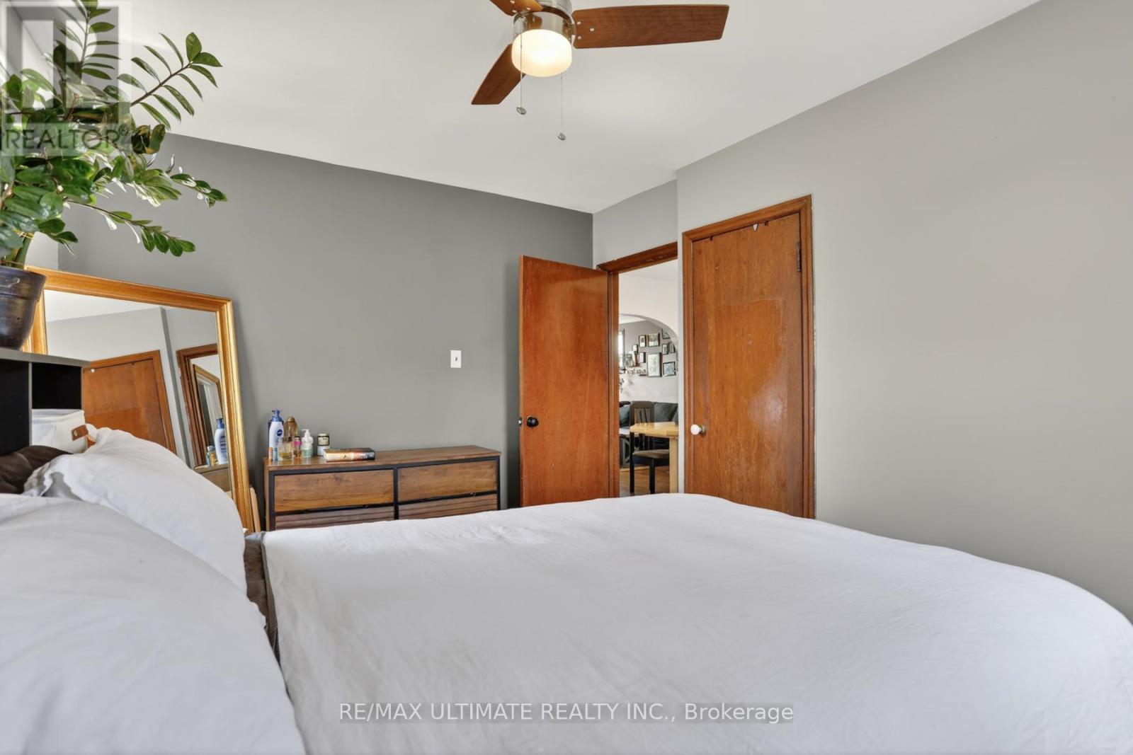 37 BEXHILL AVENUE - 20