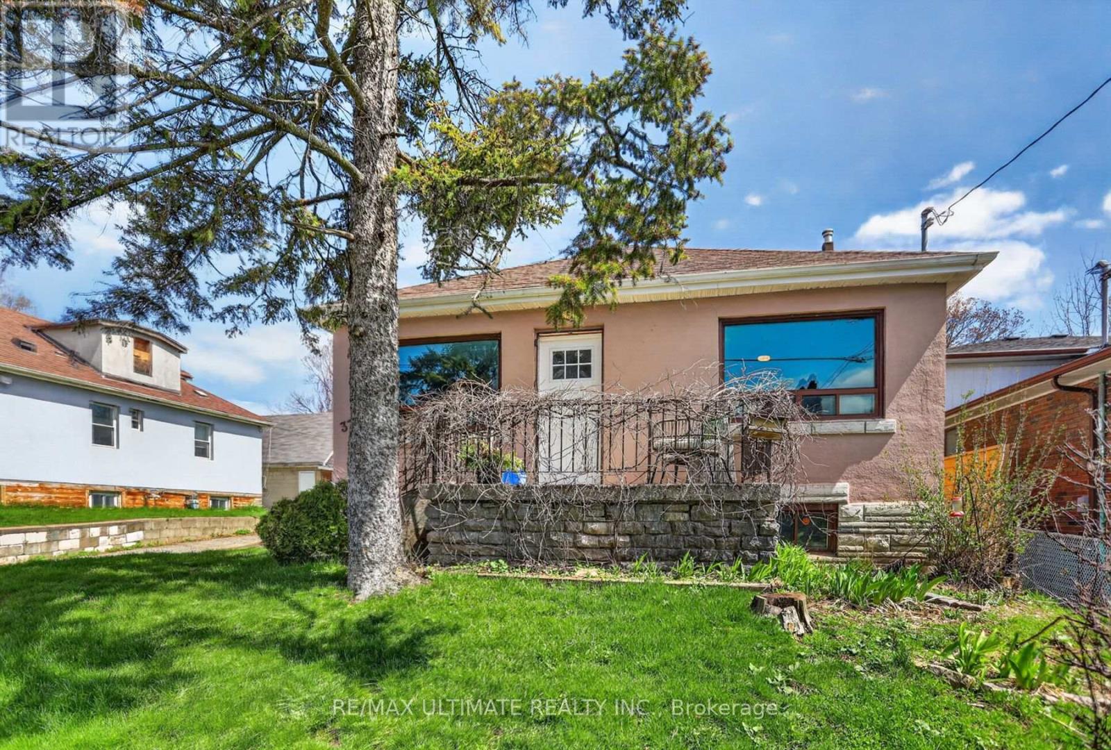 37 BEXHILL AVENUE - 3