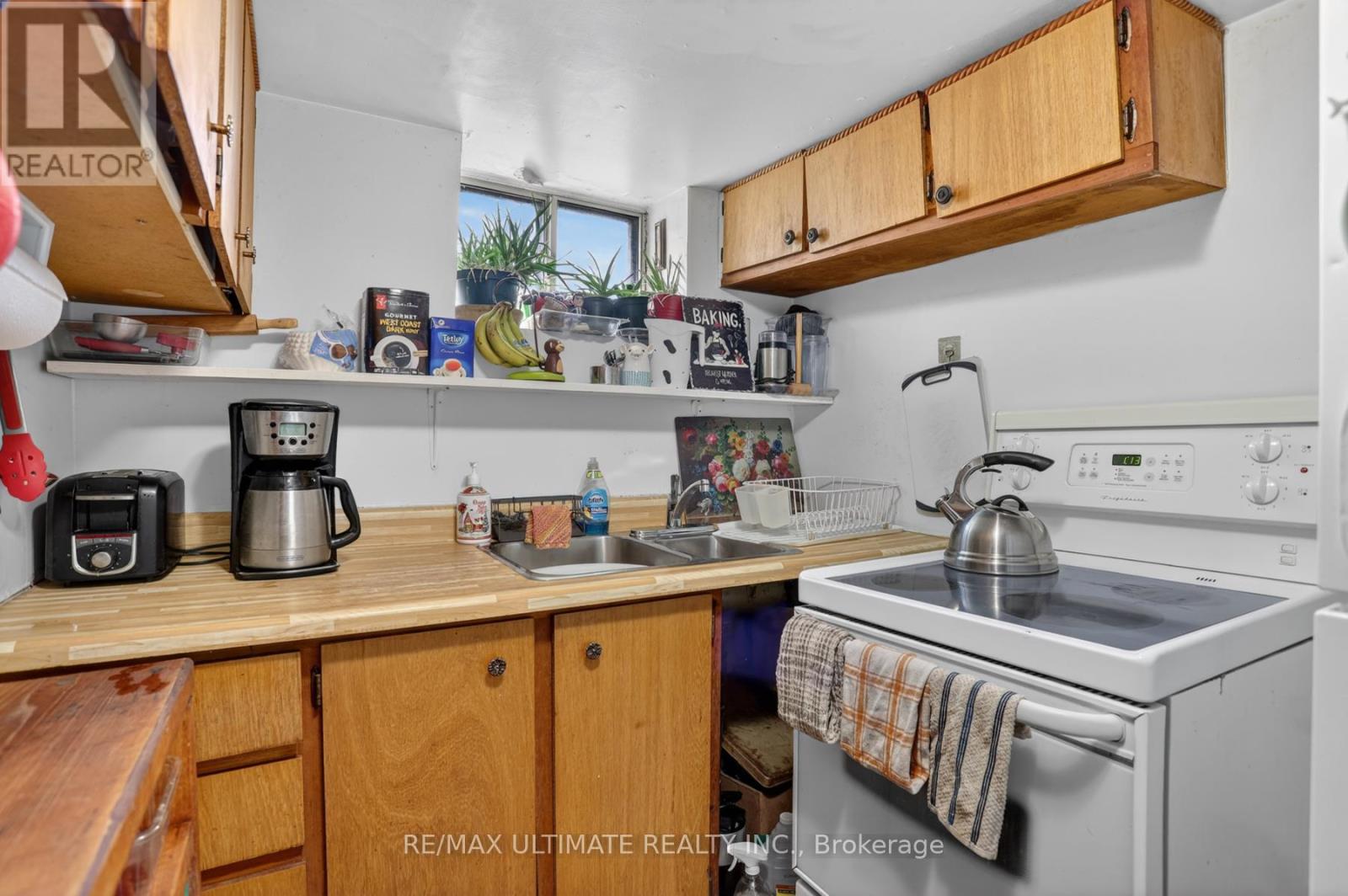 37 BEXHILL AVENUE - 31