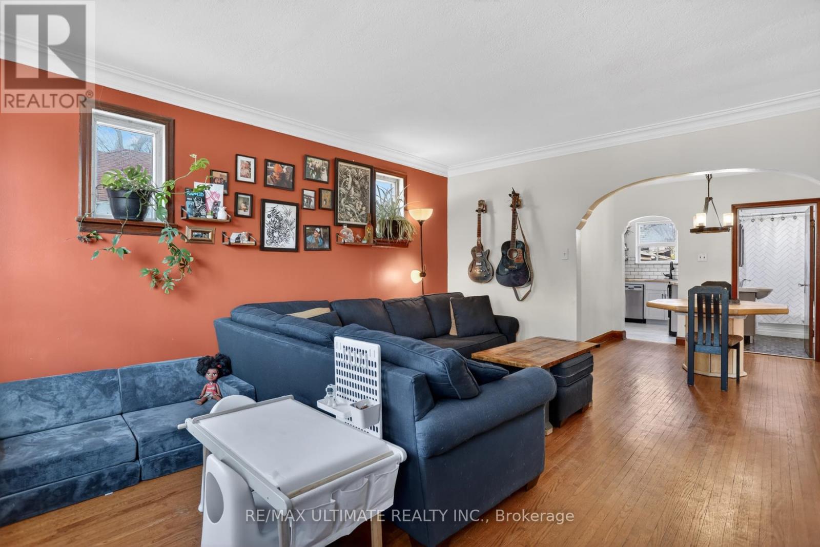 37 BEXHILL AVENUE - 8