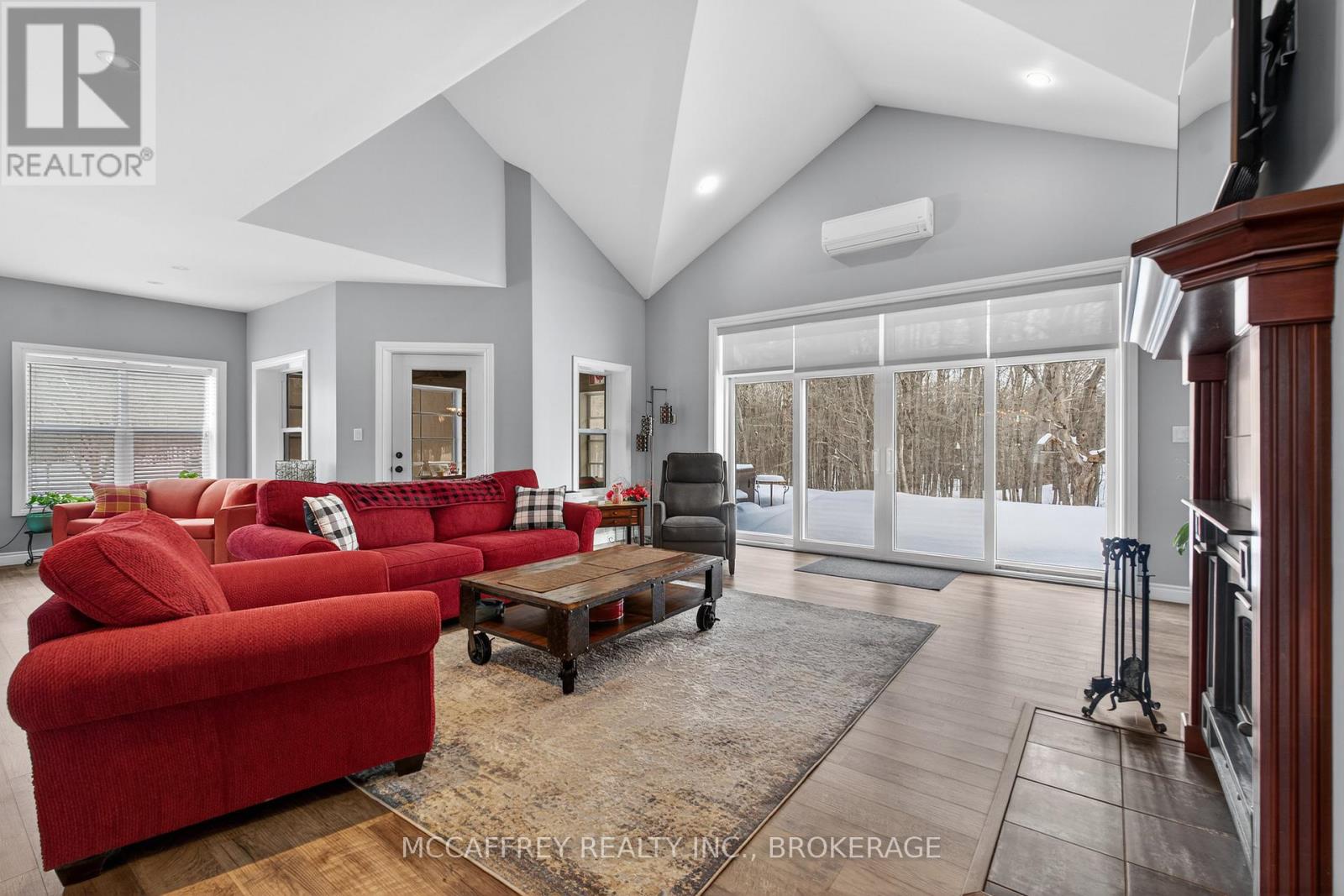 5638 BATTERSEA ROAD — photo 12