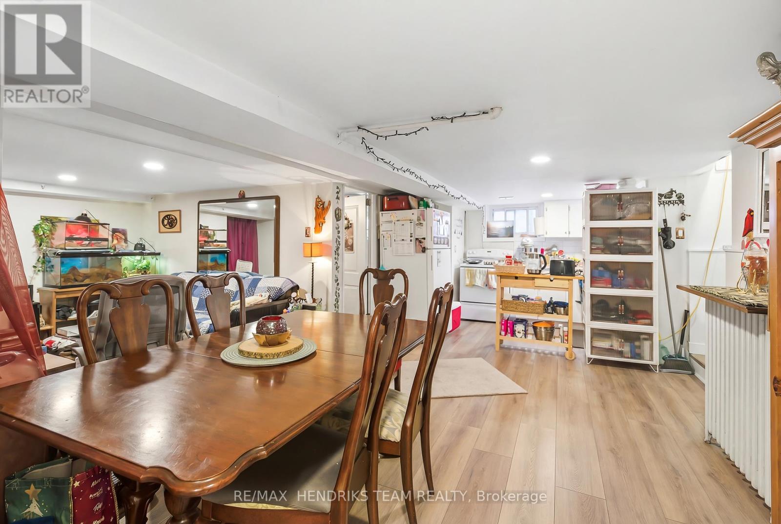 140 EASTCHESTER AVENUE - 30
