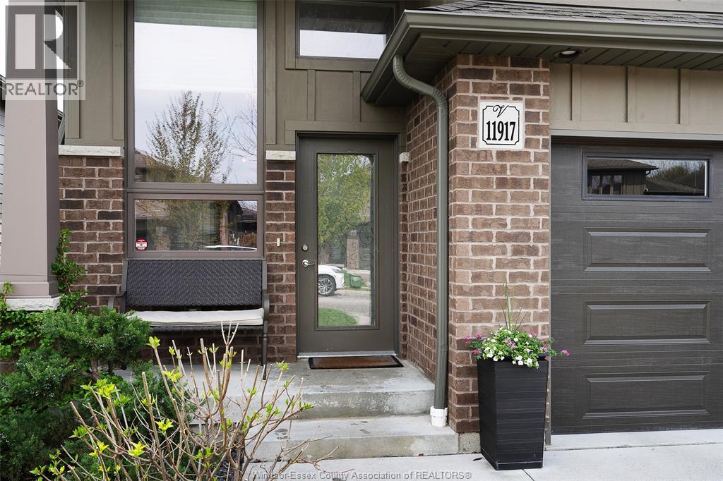 11917 MAITLAND, Windsor, Ontario, N8P0B9 — Photo 4