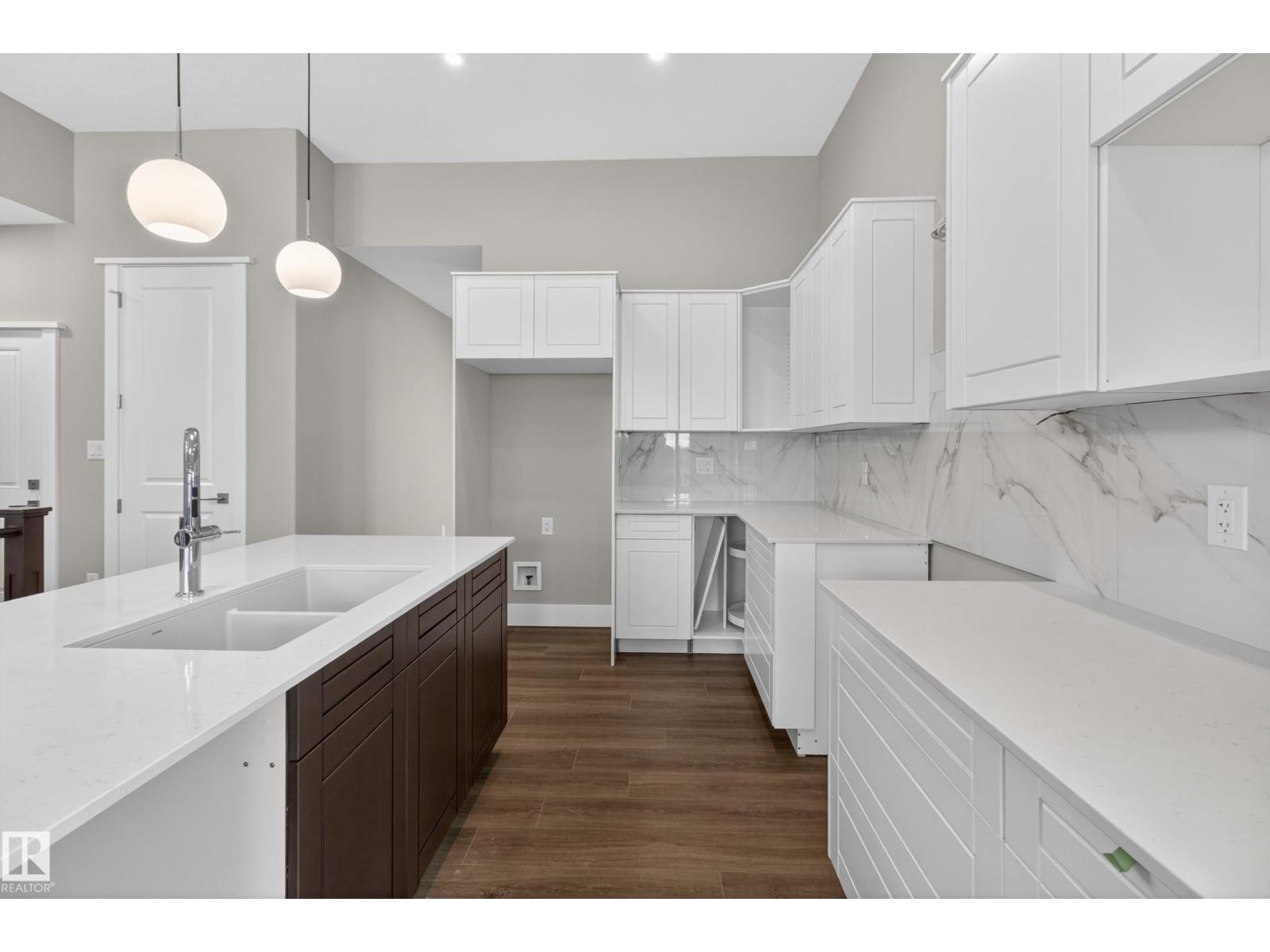 #13 120 HILLSHIRE BV, Sherwood Park