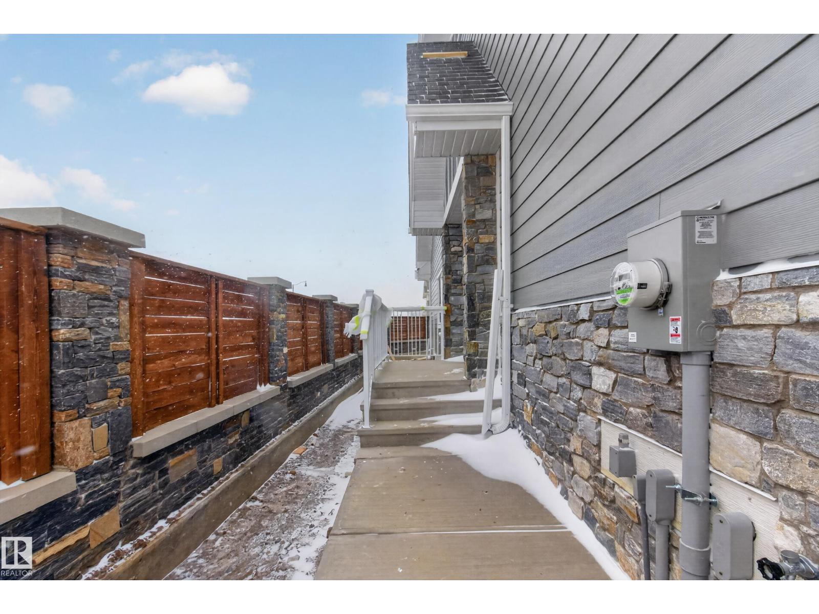 #13 120 HILLSHIRE BV, Sherwood Park
