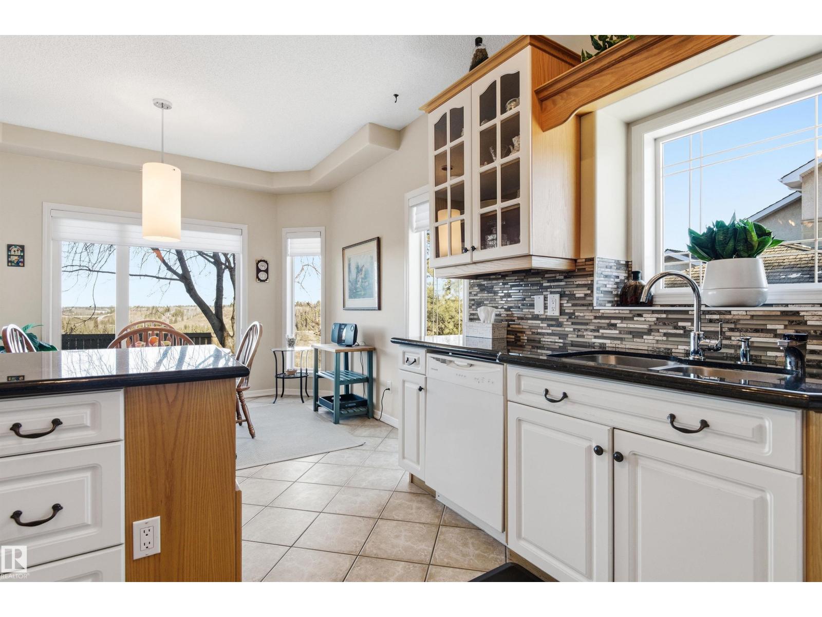 #12 577 BUTTERWORTH WY NW, Edmonton