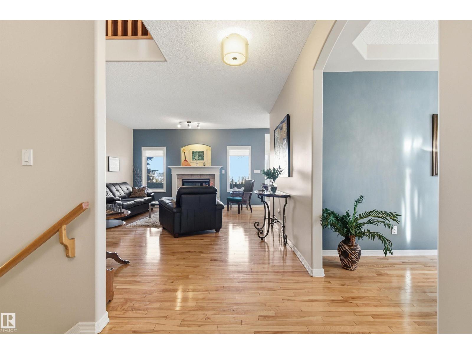 #12 577 BUTTERWORTH WY NW, Edmonton