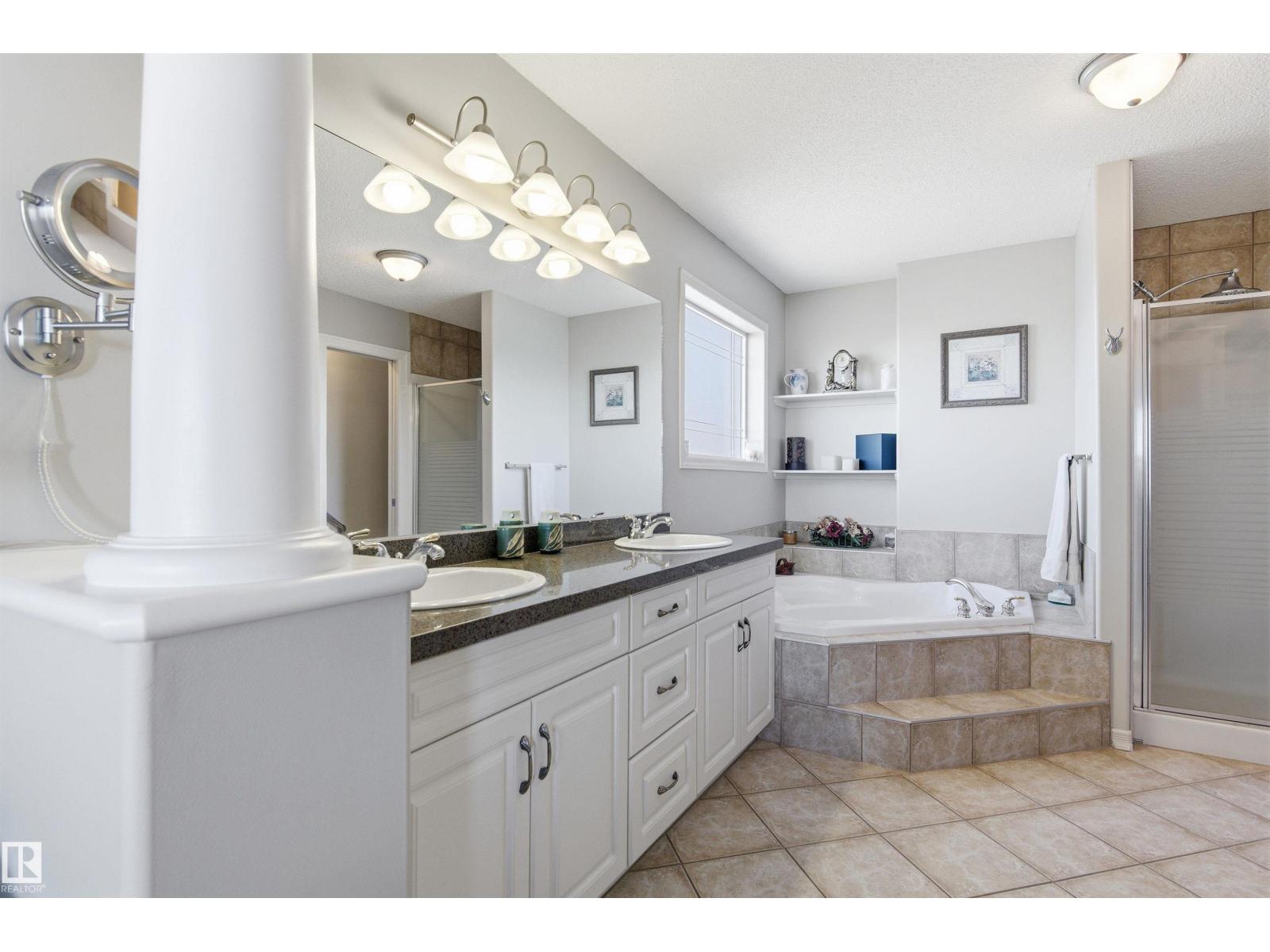 #12 577 BUTTERWORTH WY NW, Edmonton