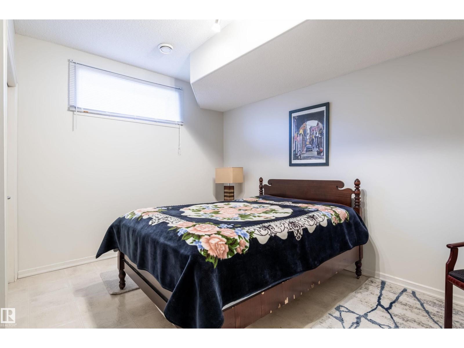 #12 577 BUTTERWORTH WY NW, Edmonton