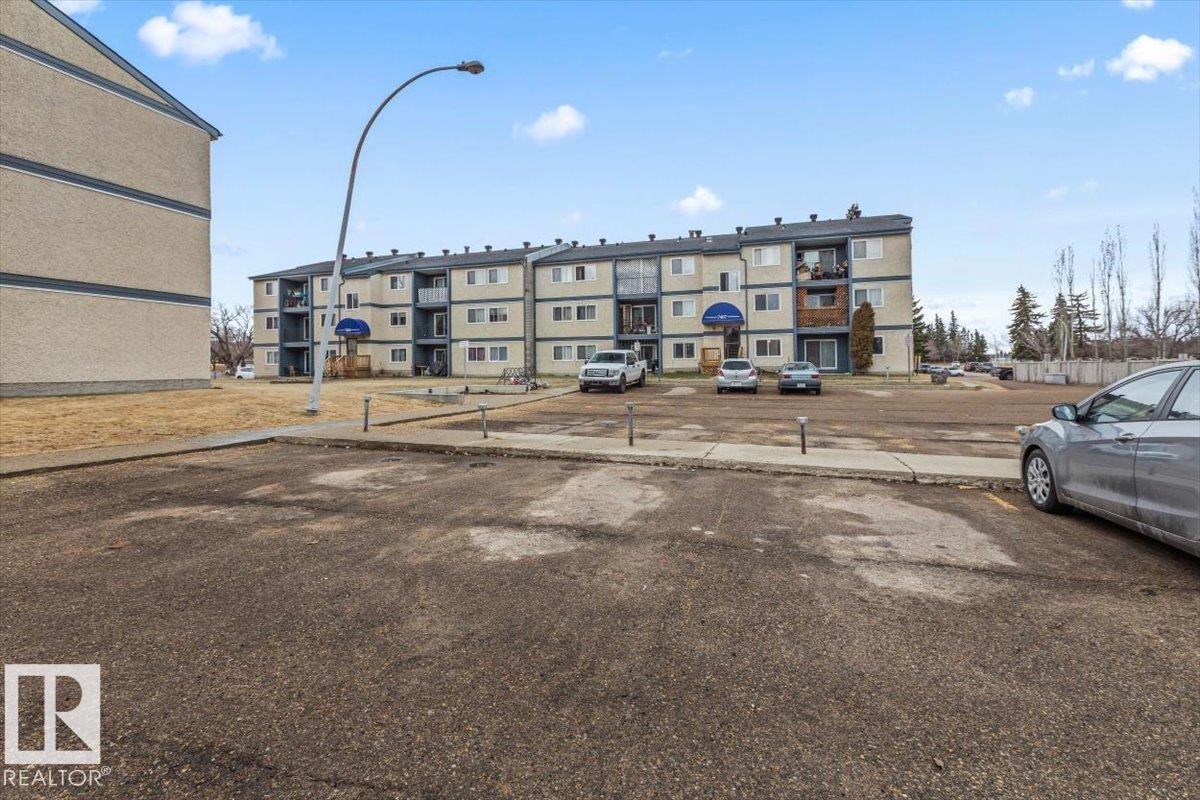 #103 7403 171 ST NW, Edmonton