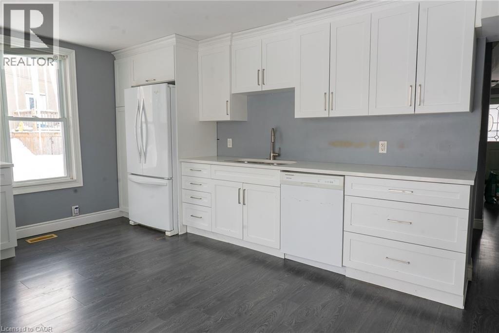 16 FRANKLIN Street, Welland, Ontario, L3C1R7 — Photo 17