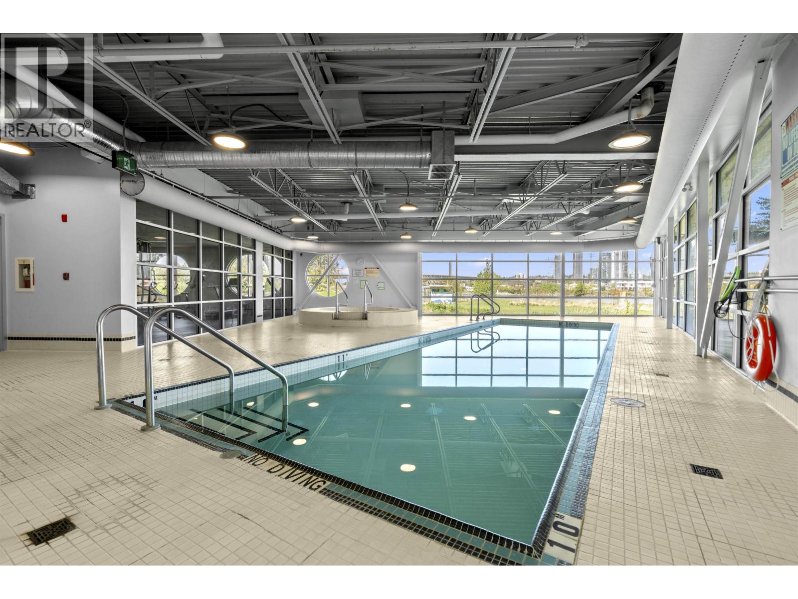 #64-10199 RIVER Drive, Richmond