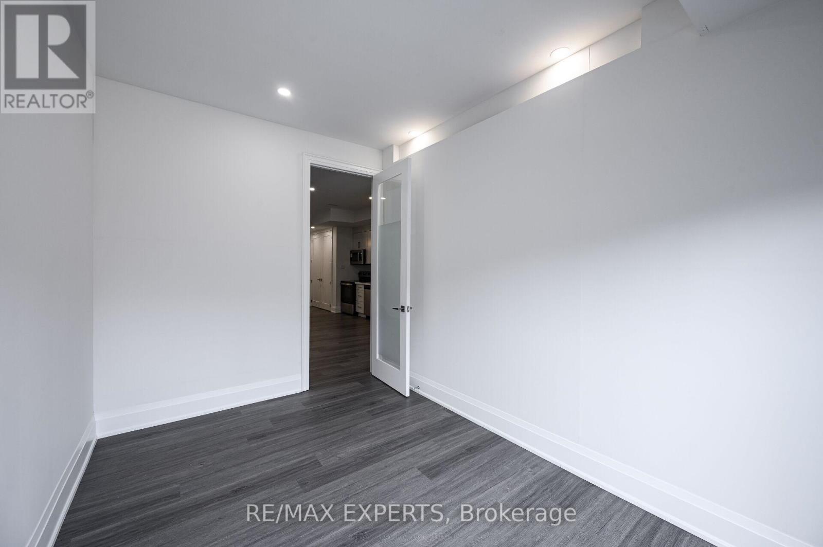 17 ST GASPAR COURT - 37