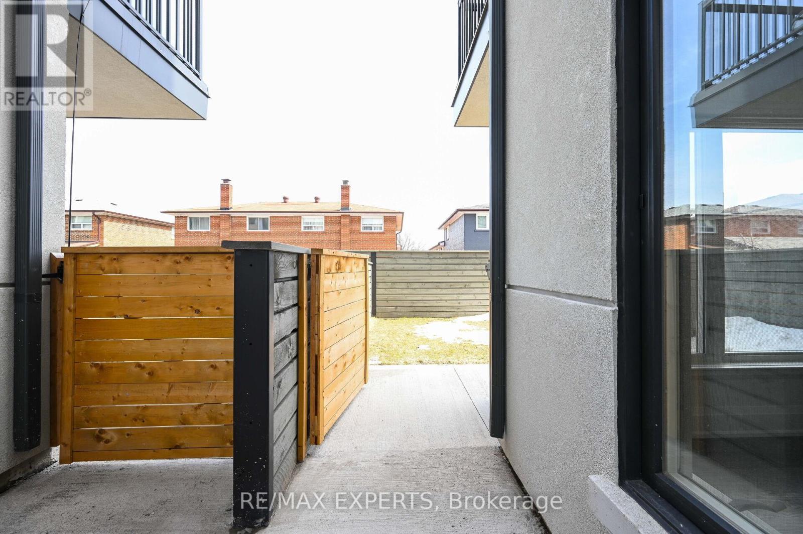 17 ST GASPAR COURT - 44