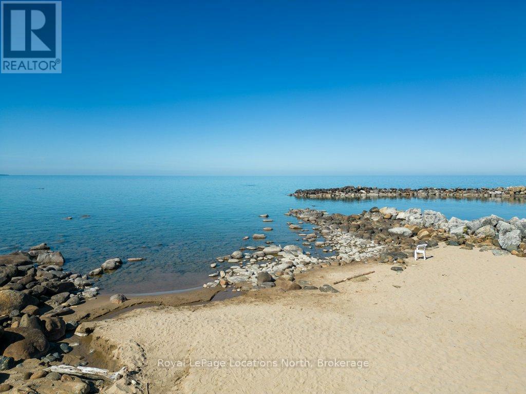 Your Own Slice Of The Bay - Public Water Access