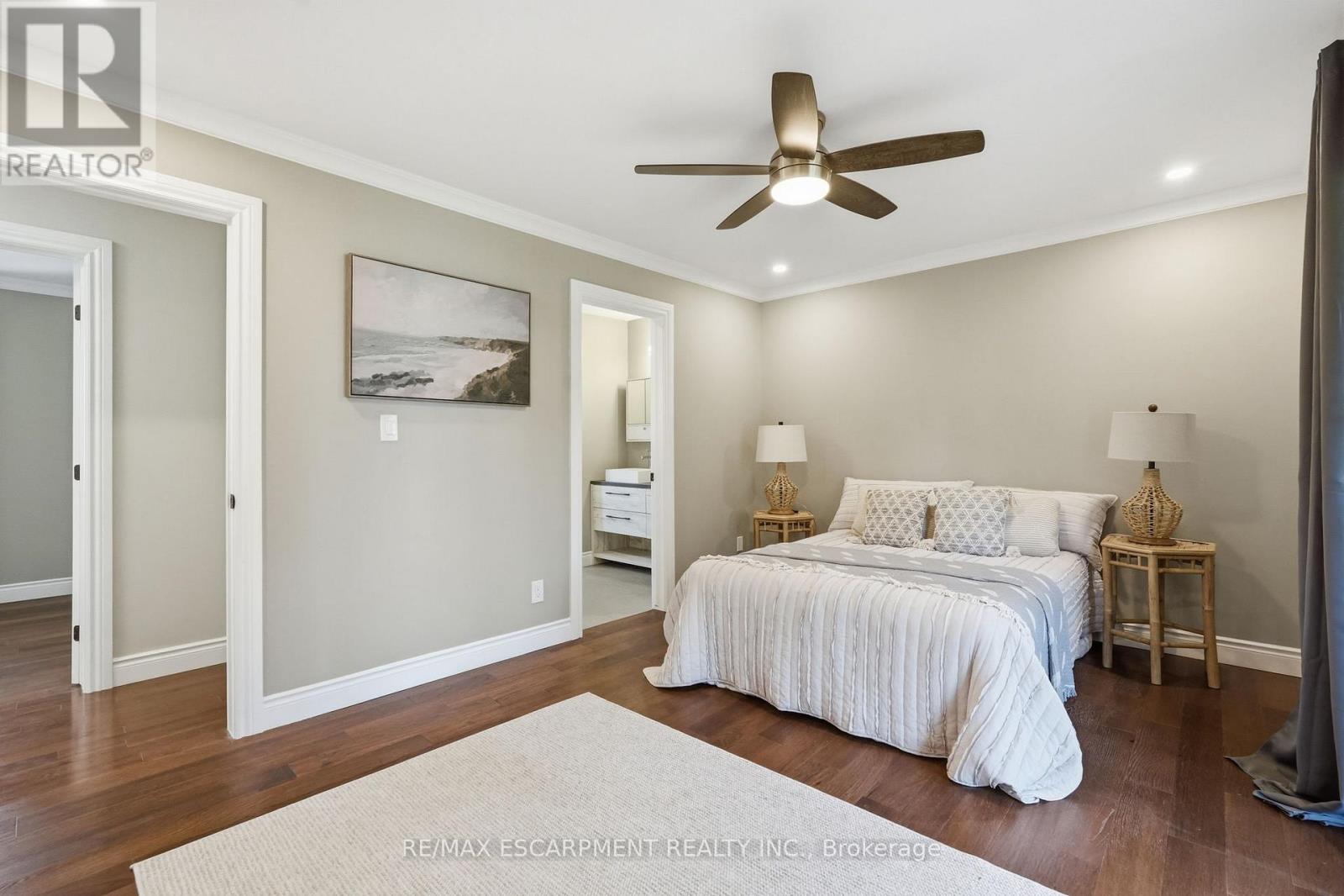 133 NEW LAKESHORE ROAD S - 23