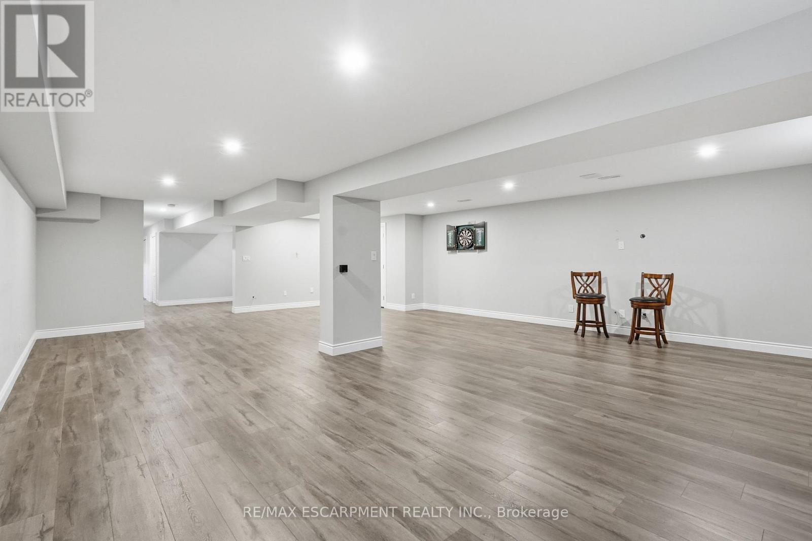 133 NEW LAKESHORE ROAD S - 41
