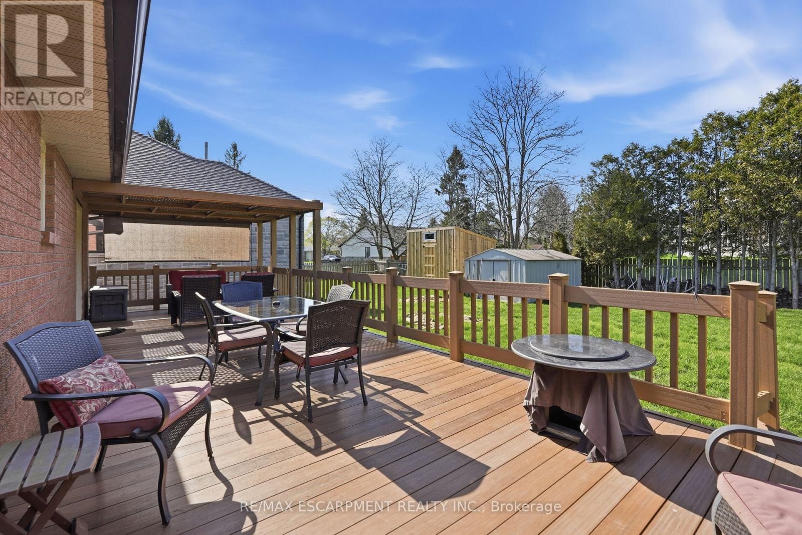 133 NEW LAKESHORE ROAD S - 44