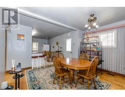 Great room - 1433 Fanshawe Park Road E, London North, ON N5X4A3 Photo 8