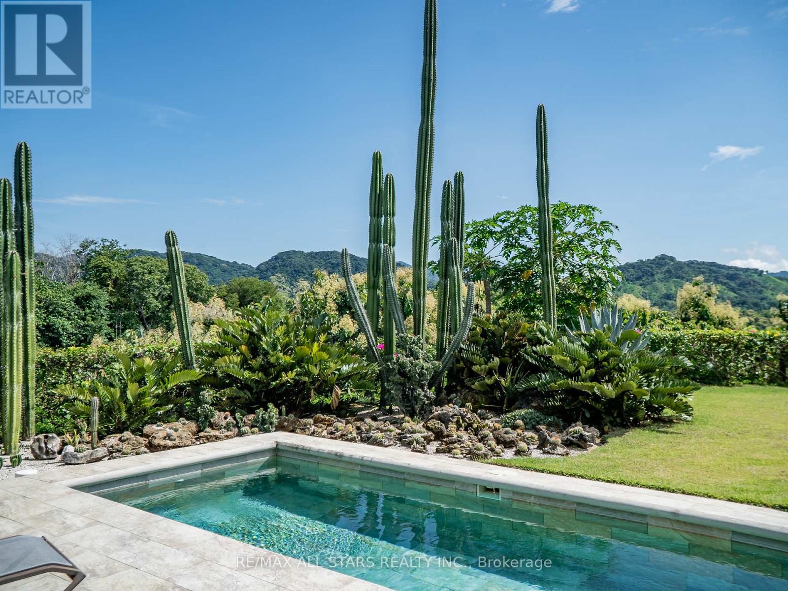 CASA KOI C. COBANO ROAD - 17
