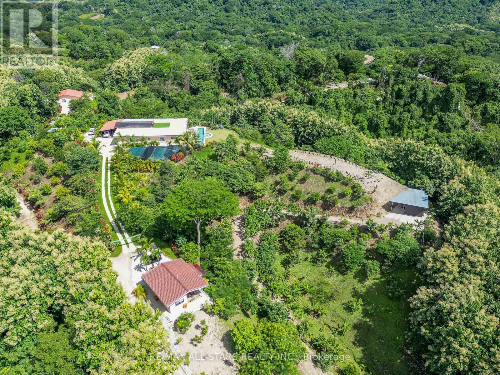 CASA KOI C. COBANO ROAD - 39