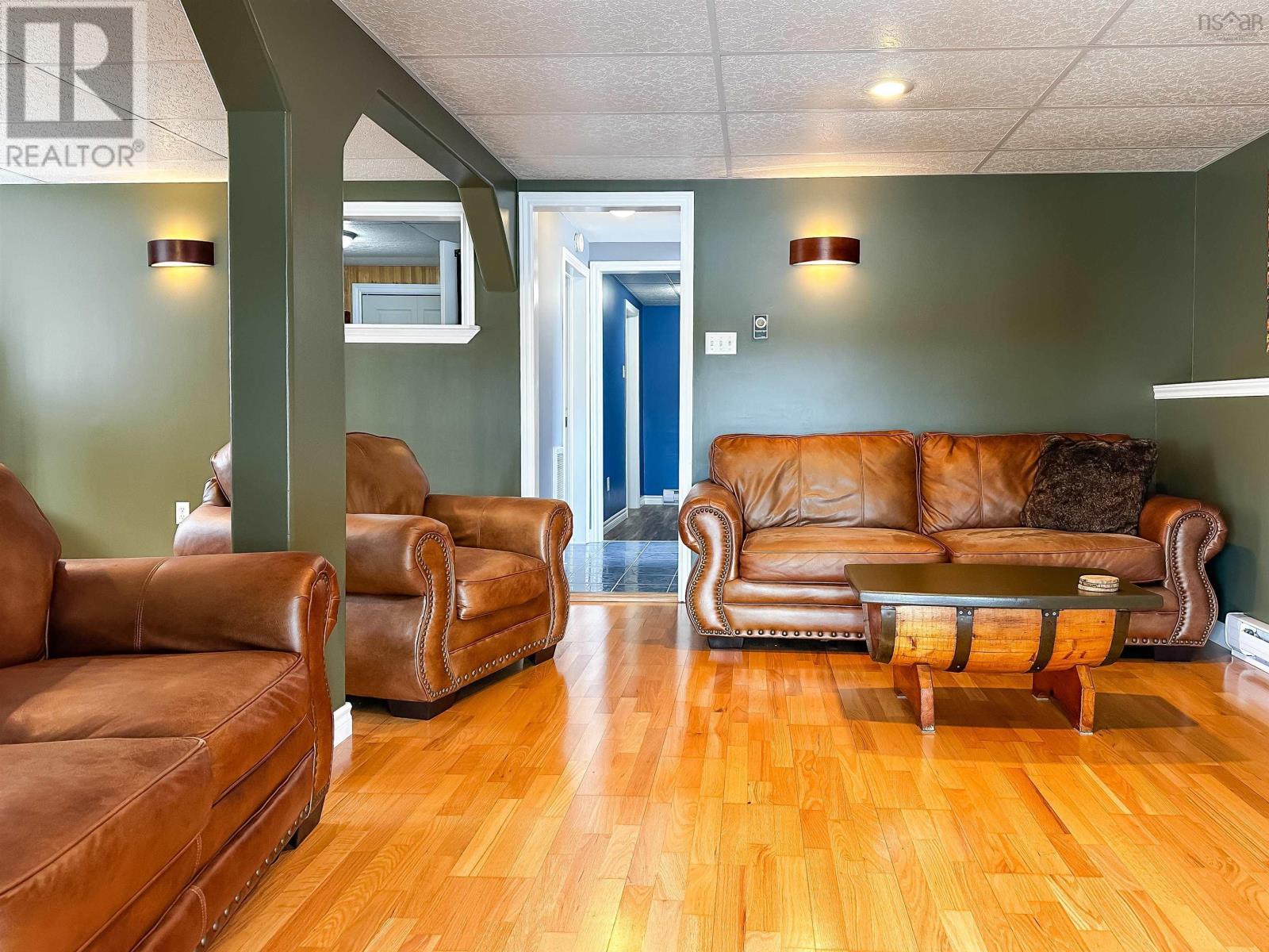 Property 27 of 49 of 158 Spruce Drive