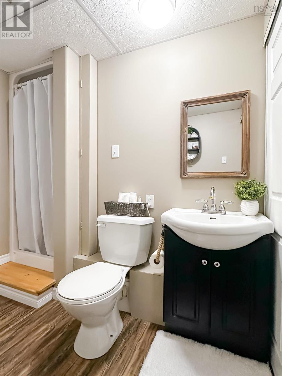 Property 33 of 49 of 158 Spruce Drive