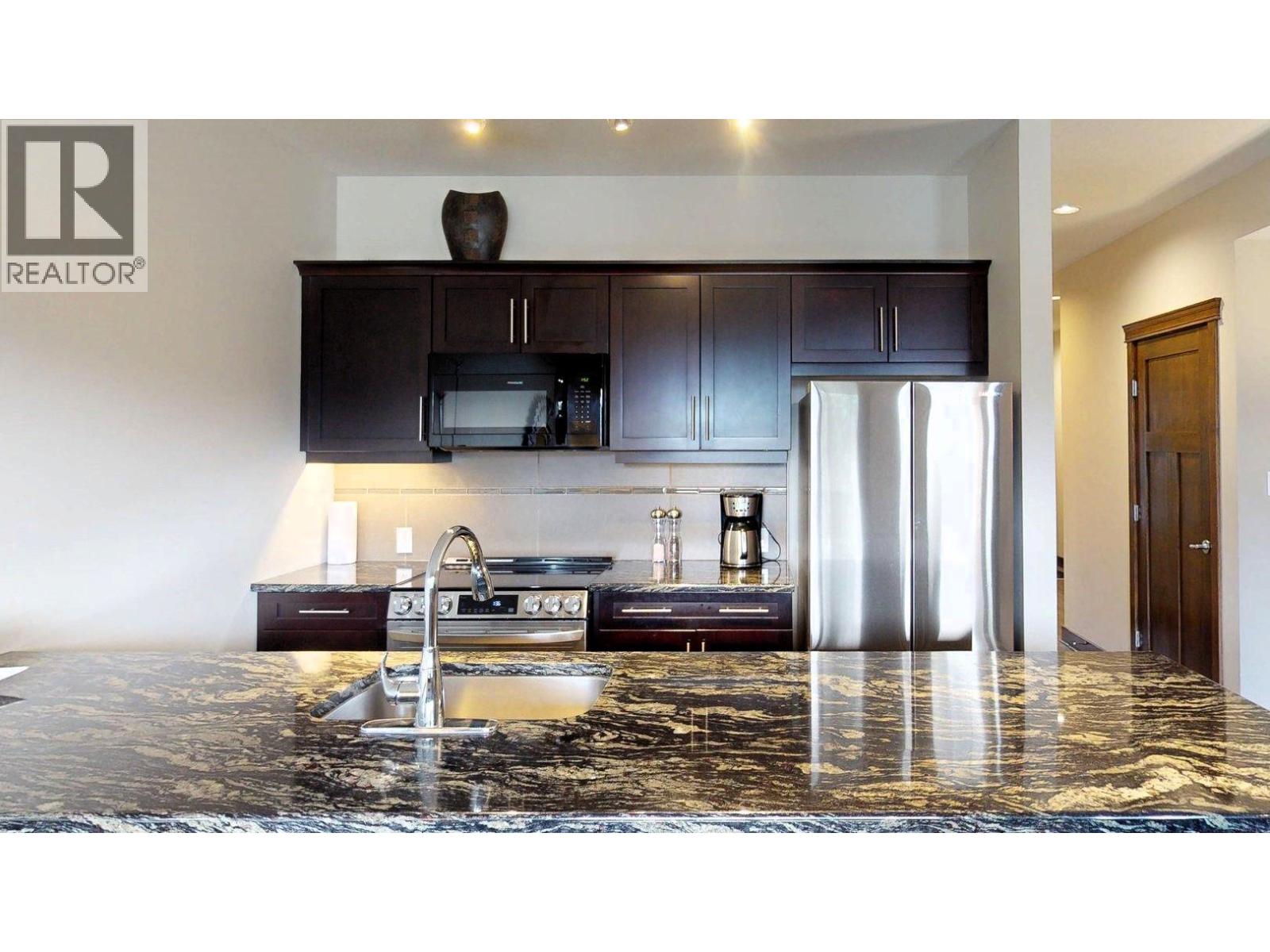 #725 I2 700 BIGHORN Boulevard - 16