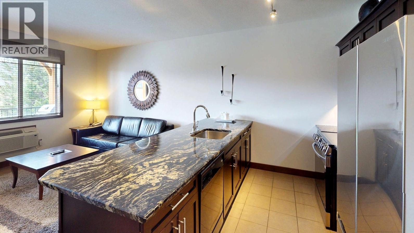 #725 I2 700 BIGHORN Boulevard - 18