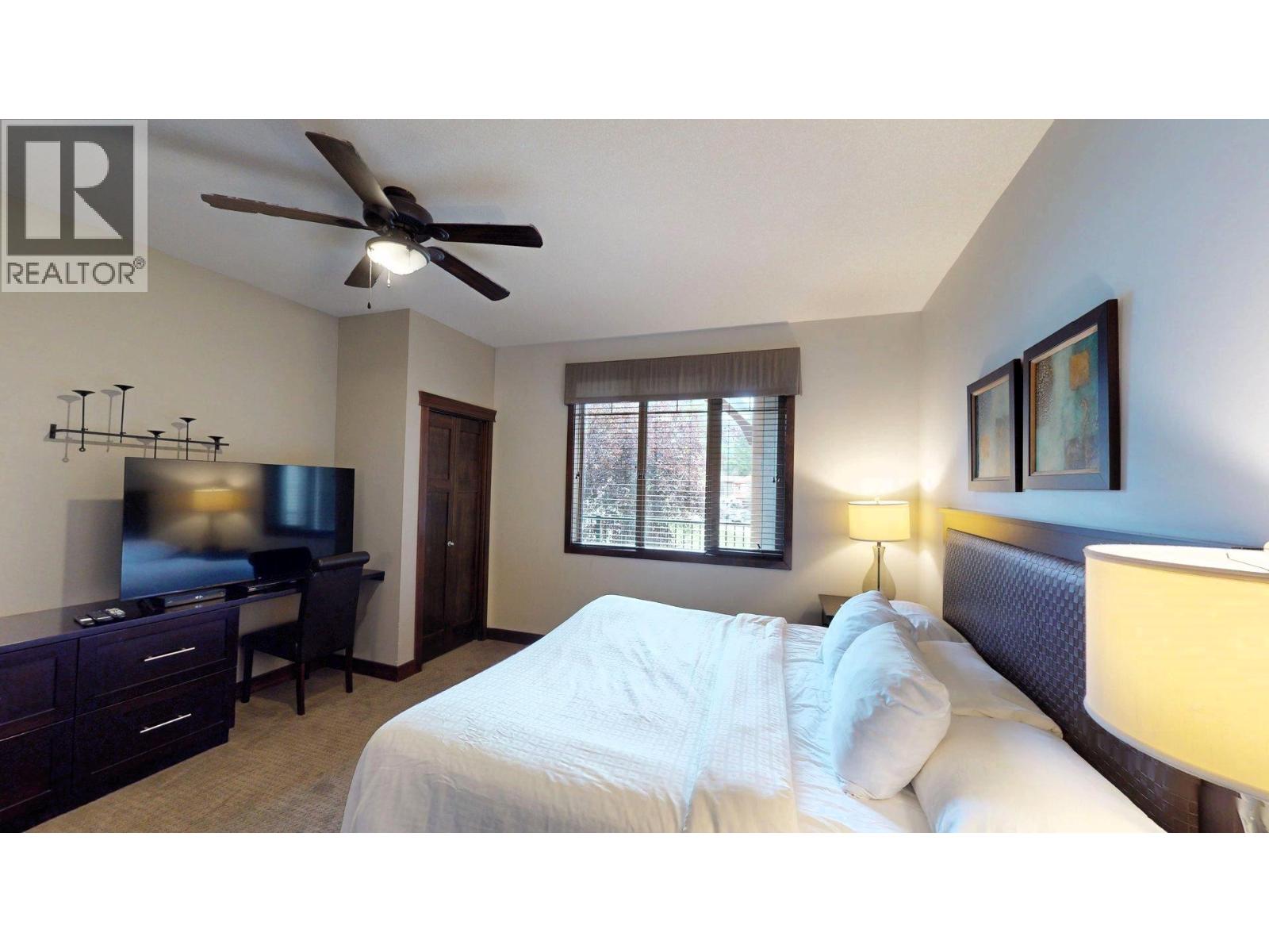 #725 I2 700 BIGHORN Boulevard - 23