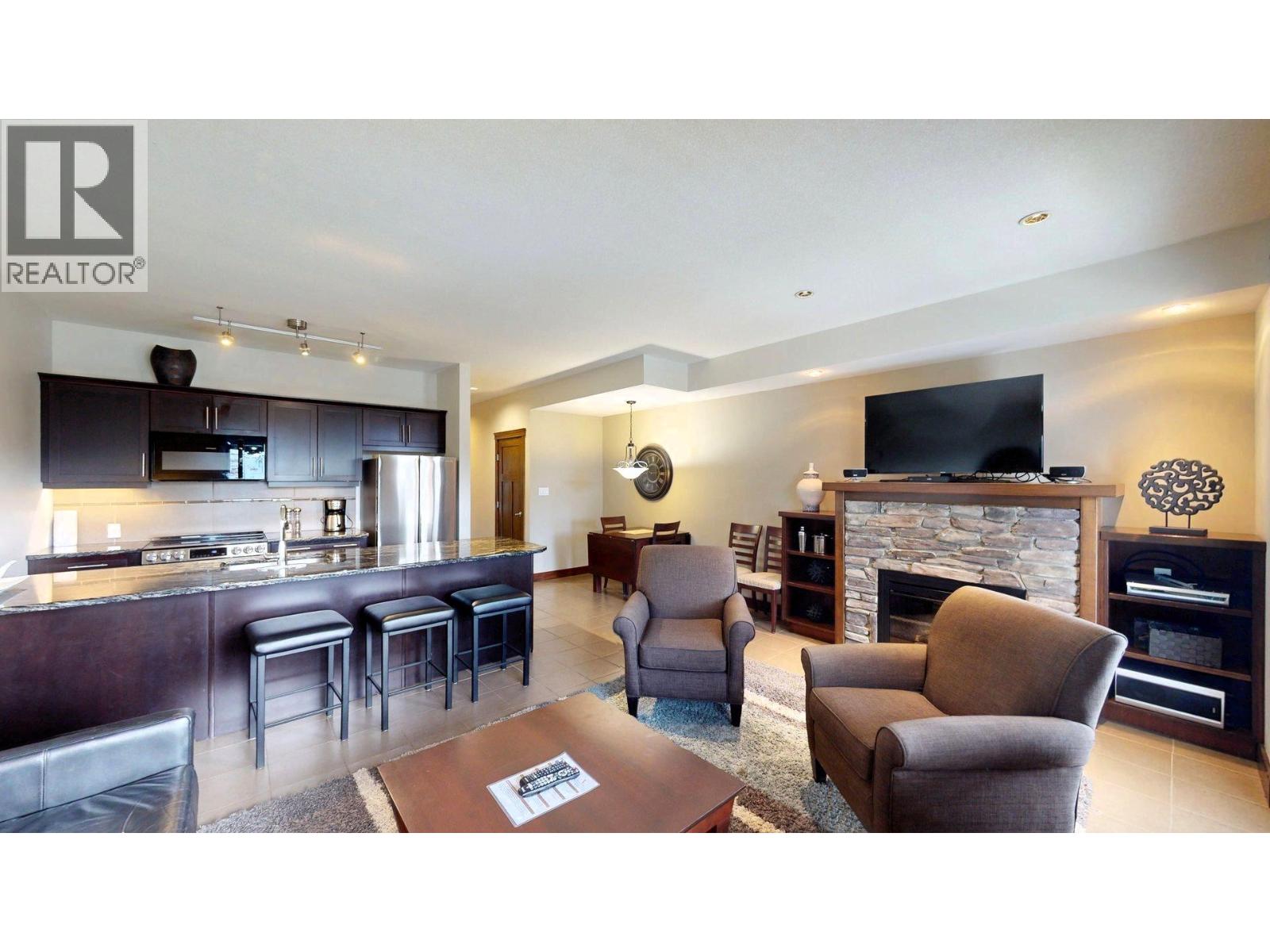 #725 I2 700 BIGHORN Boulevard - Image 3