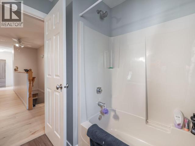 4728 SPRUCE Crescent - 19