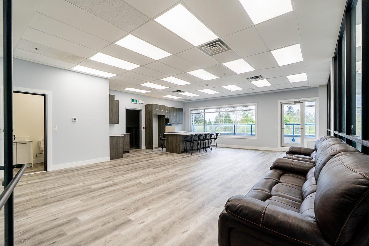 Office for Rent in Surrey – 19025 52 AVENUE, Surrey – MLS# C8078281 - Image 18