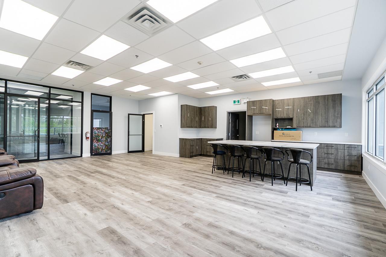 Office for Rent in Surrey – 19025 52 AVENUE, Surrey – MLS# C8078281 - Image 19
