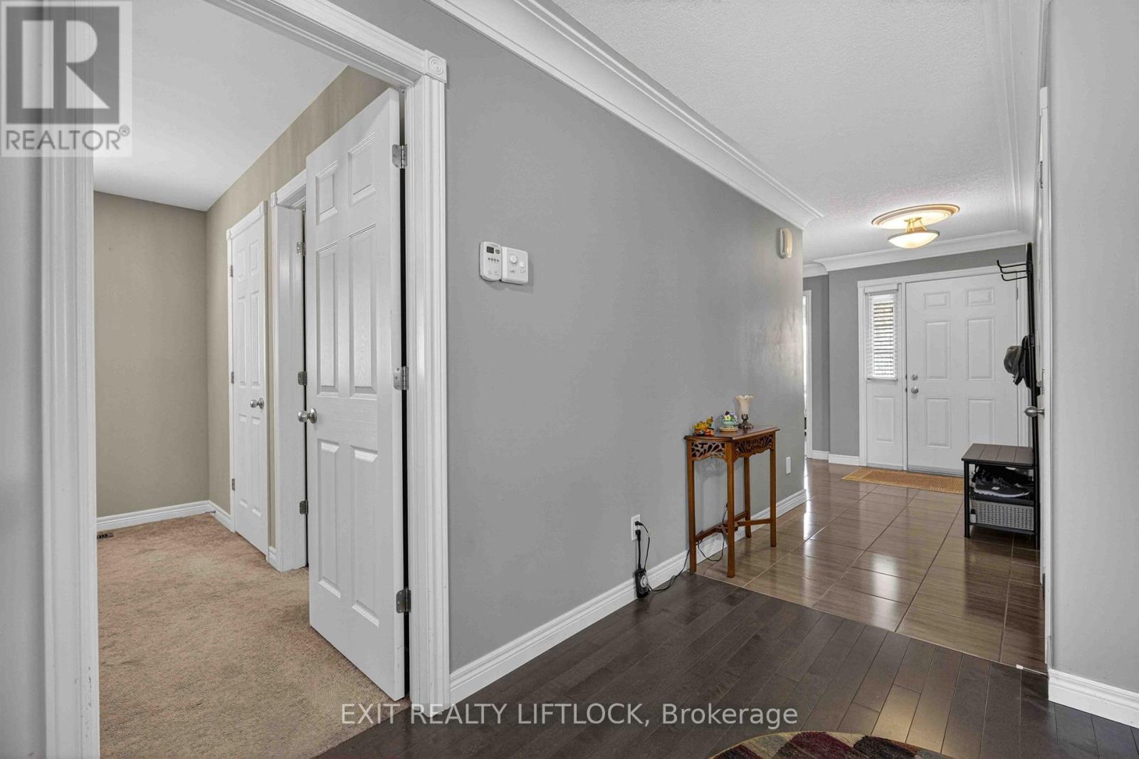 44 HELEN STREET - 15