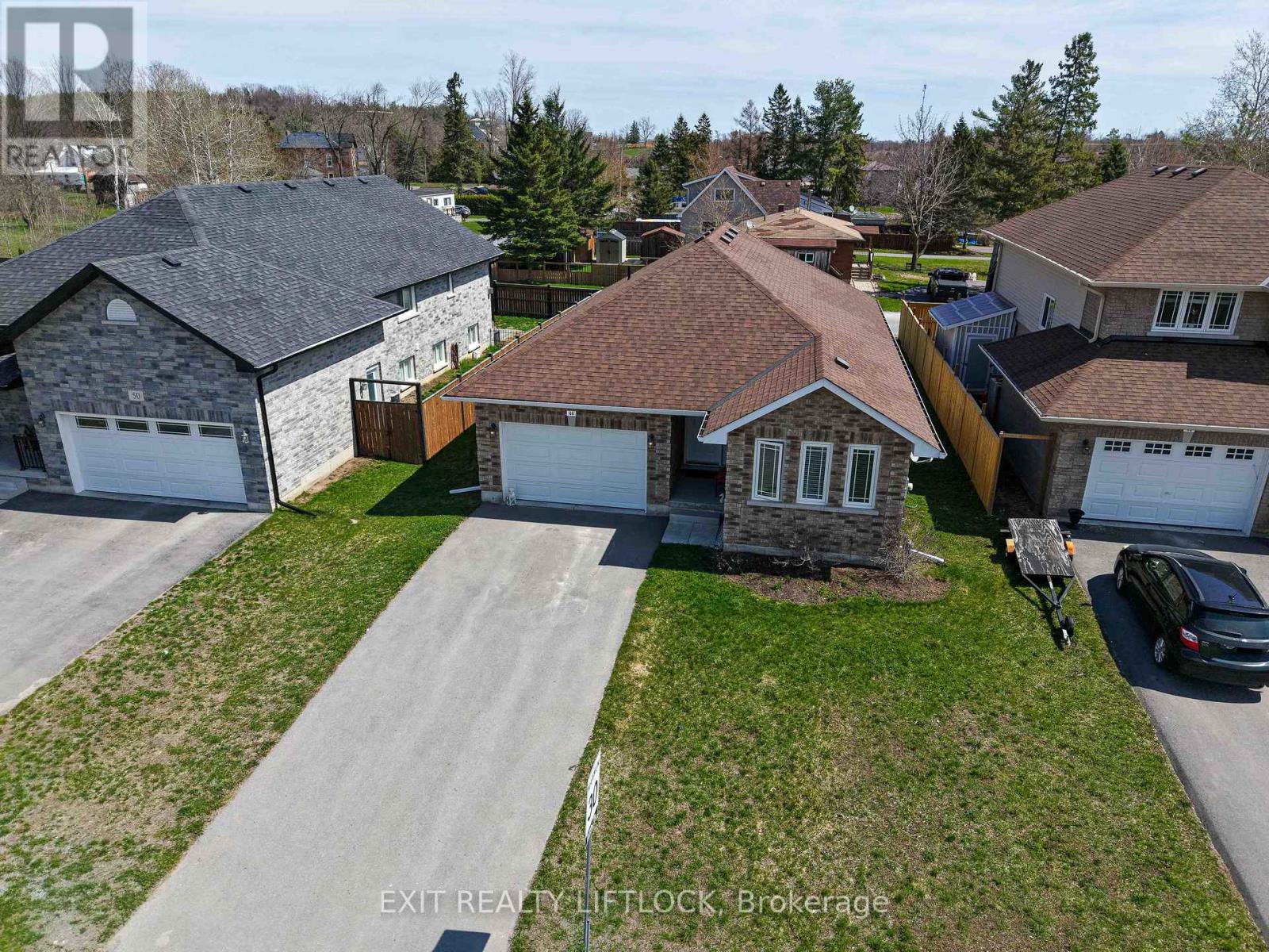 44 HELEN STREET - Image 2