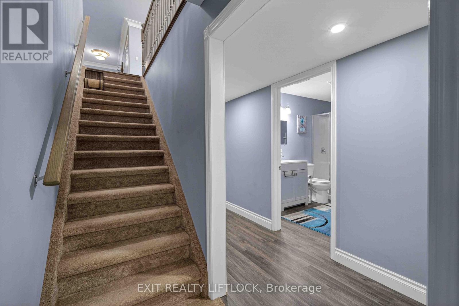 44 HELEN STREET - 20