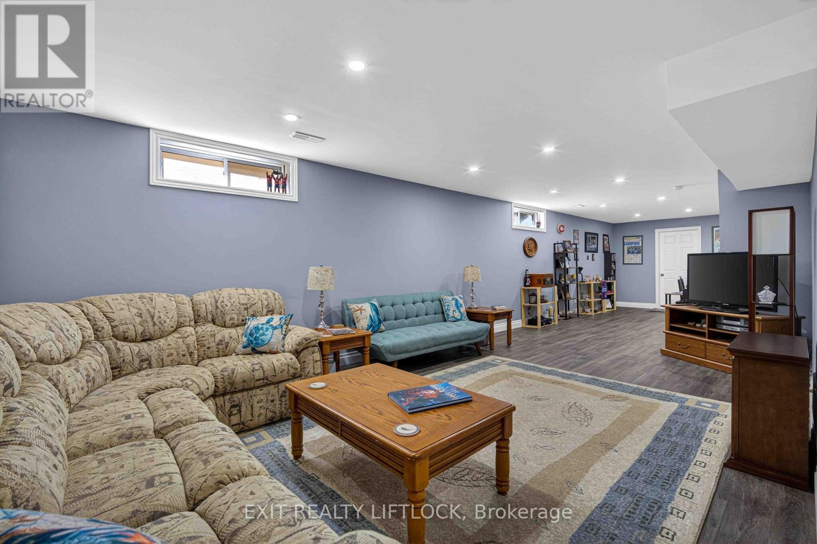 44 HELEN STREET - 22